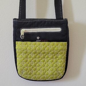 Sherpani Black Green Quilted Adjustable Crossbody Bag